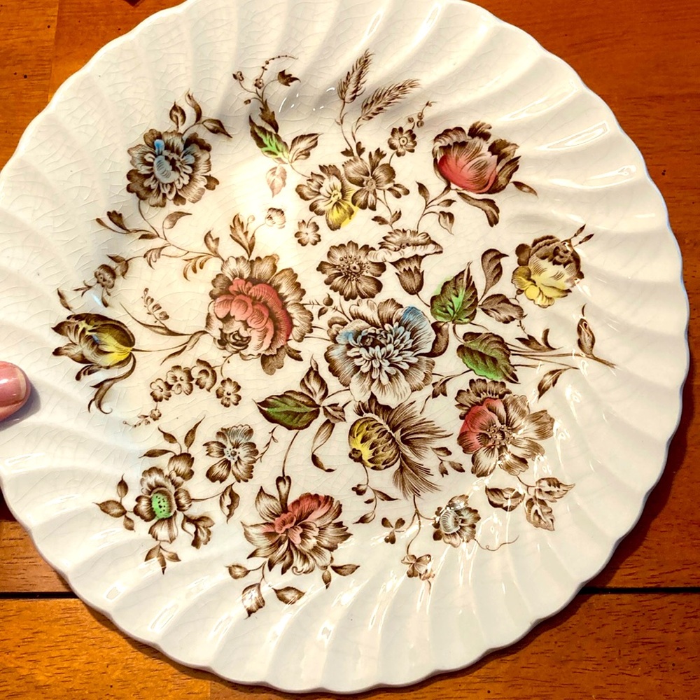 Staffordshire Bouquet Replacement 10” dinnerware.Made in England.Dishwasher safe